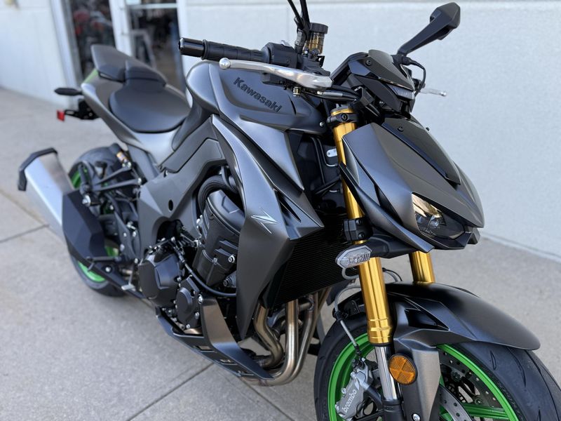2026 Kawasaki Z1100 SEImage 7