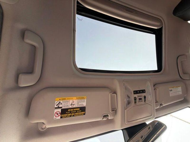 Used 2019 Toyota RAV4 XLEImage 11