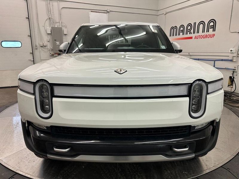 2022 Rivian R1T AdventureImage 11