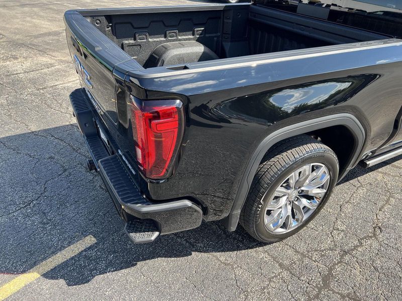 2026 Gmc Sierra 1500 Denali photo 38