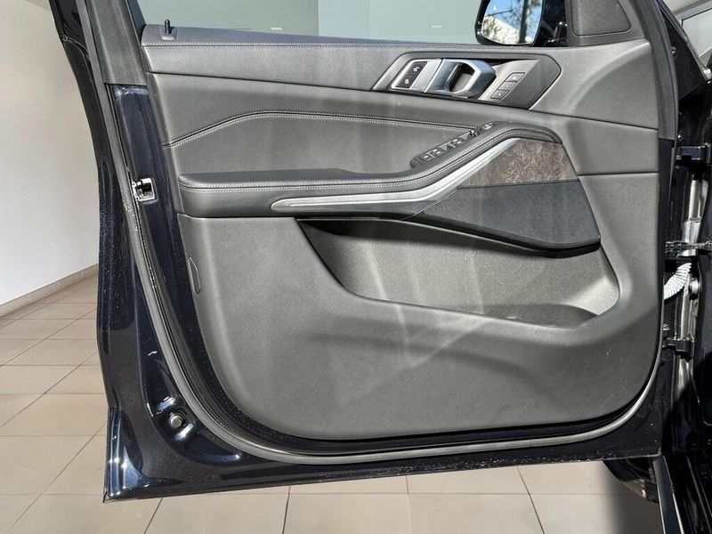2022 BMW X5 sDrive40iImage 19