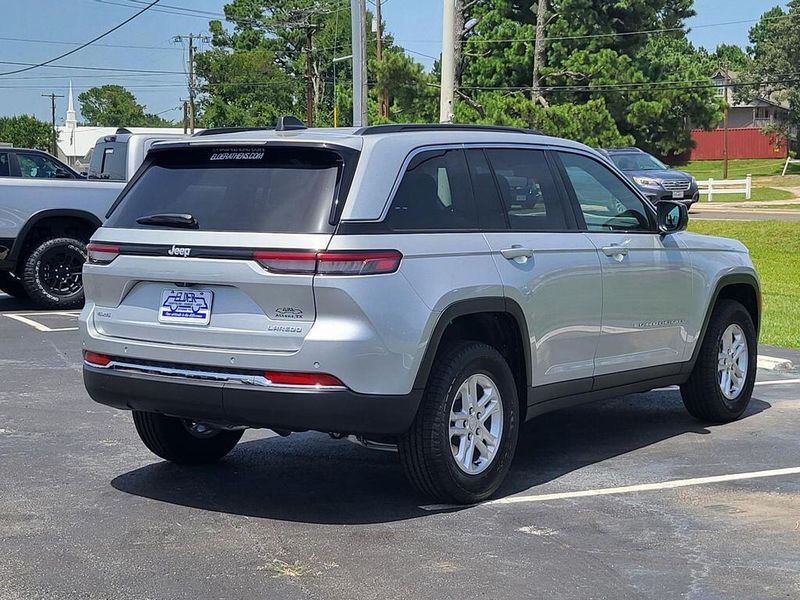 2025 Jeep Grand Cherokee Laredo 4x4Image 6
