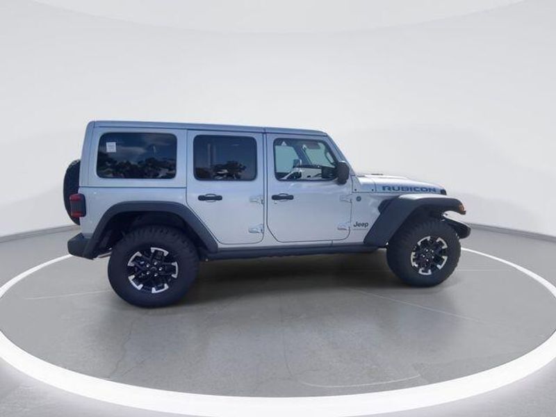 New 2024 Jeep Wrangler 4-door Rubicon 4xeImage 9