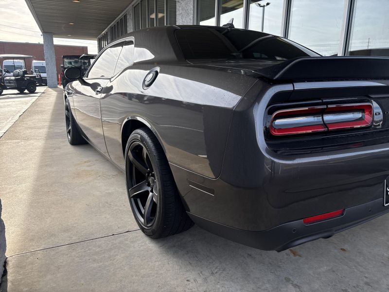 Used 2021 Dodge Challenger SRT HellcatImage 7