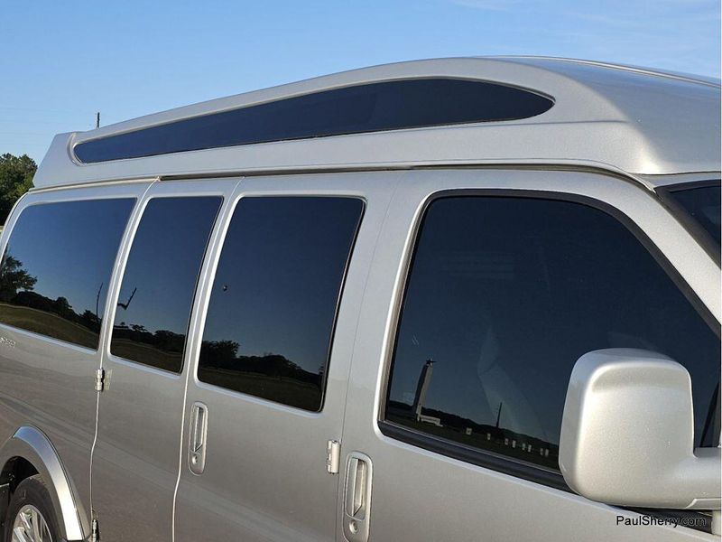 Used 2021 Chevrolet Express Passenger LSImage 15