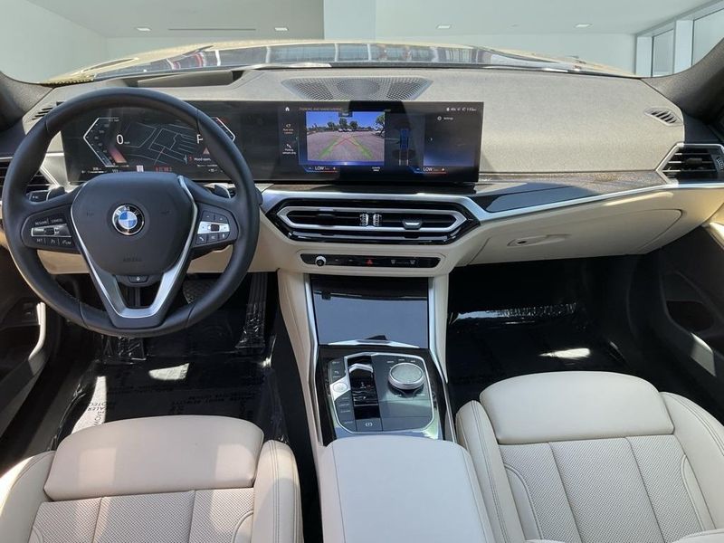 2023 BMW 3 Series 330iImage 28