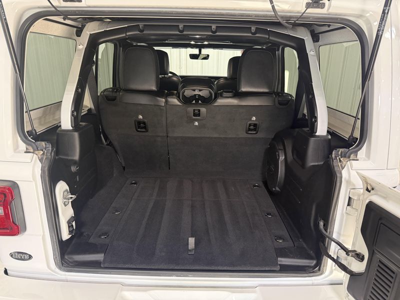 Used 2021 Jeep Wrangler Unlimited Sahara High AltitudeImage 5