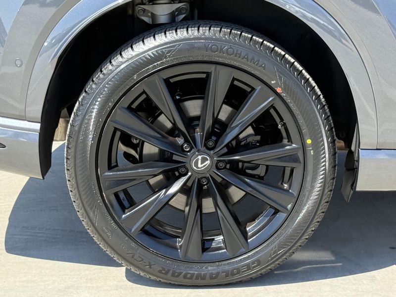 Used 2024 Lexus RX 500h F SPORT PerformanceImage 16