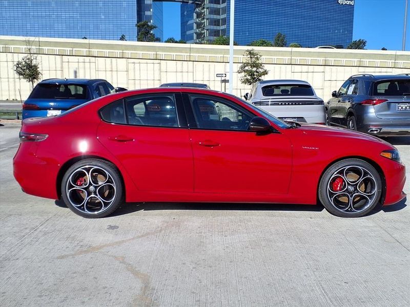 New 2026 Alfa Romeo GiuliaImage 5