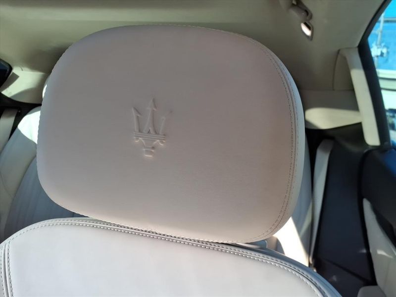 Used 2022 Maserati Levante ModenaImage 14