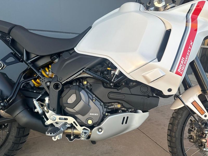 New 2024 Ducati DESERTX - DEMO Image 16