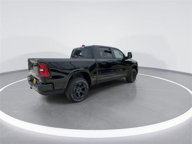 2025 RAM 1500 Big Horn Crew Cab 4x4 5