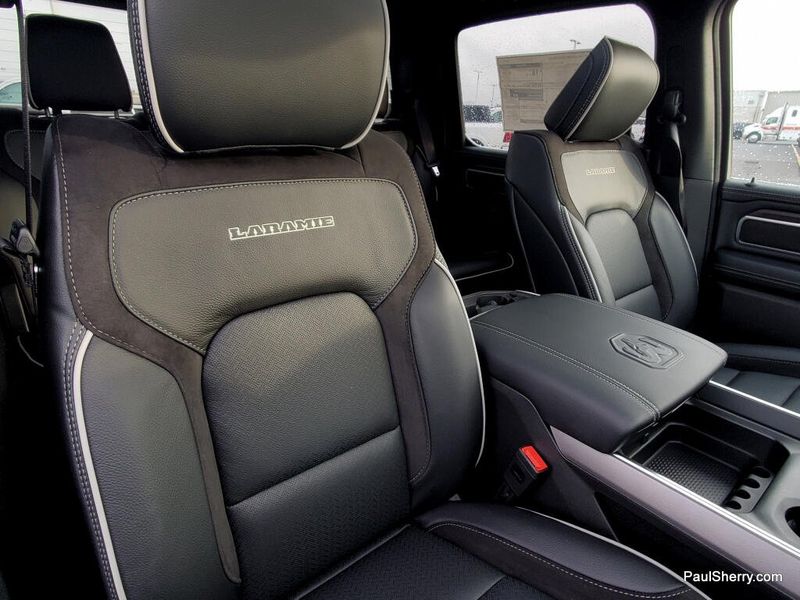 New 2026 RAM 1500 Laramie Crew Cab 4x4 5'7' Box