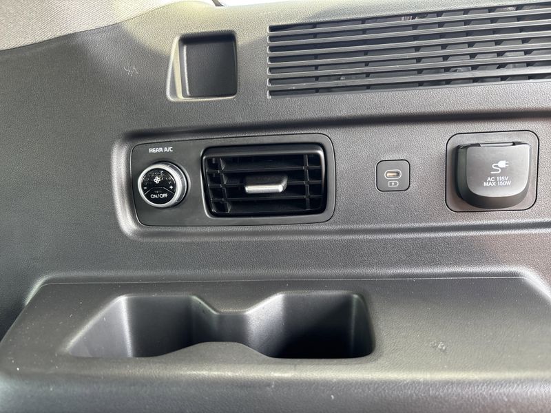 Used 2024 Hyundai Santa Fe LimitedImage 14