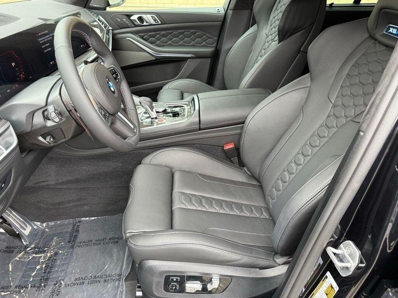 New 2026 BMW X5 M CompetitionImage 17