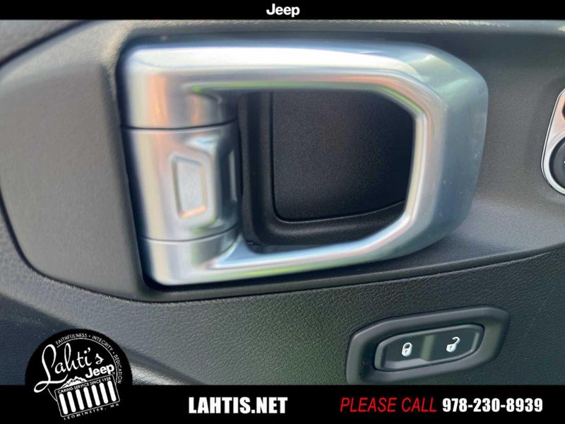 2021 Jeep Wrangler Unlimited Sport S photo 20