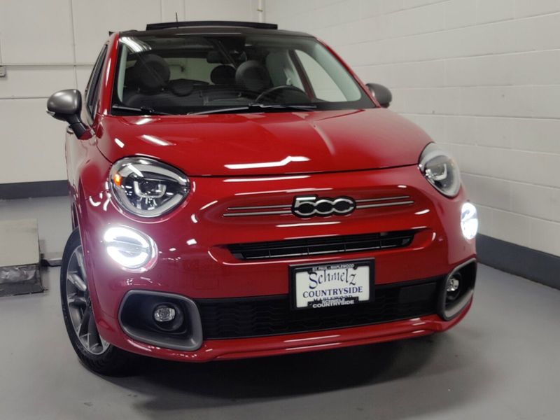 2023 Fiat 500X Sport AWD w/Technology & Al Fesco TopImage 3