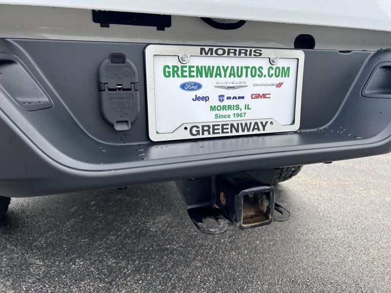 2021 Jeep Gladiator Willys photo 10