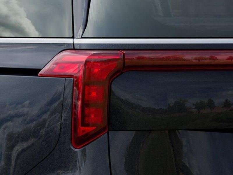 New 2027 Kia Carnival LXImage 12