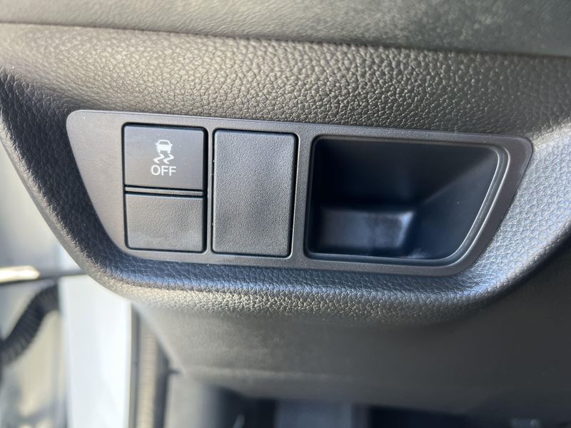 Used 2023 Honda HR-V SportImage 13