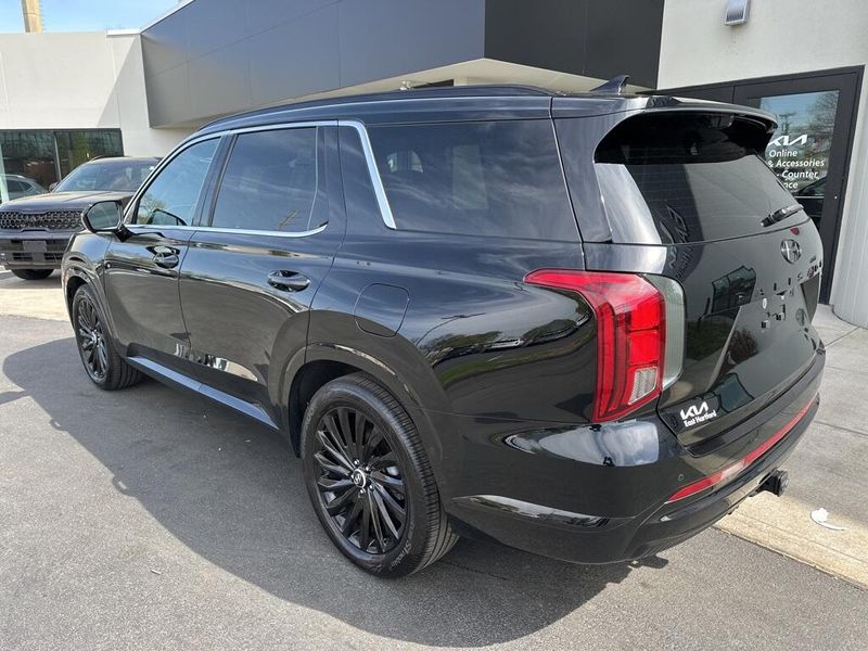 2024 Hyundai Palisade Calligraphy Night EditionImage 7