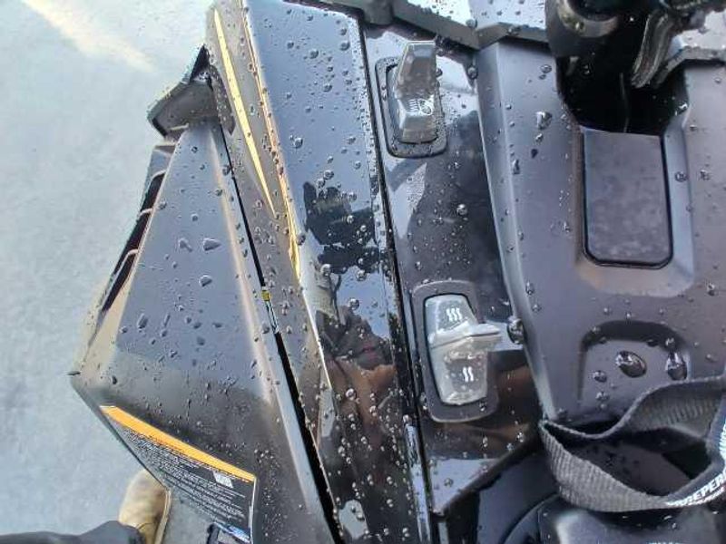 New 2025 Ski-Doo SUMMIT EDGE 850 S HAC 165 3P4F 850 ETEC 165 30 