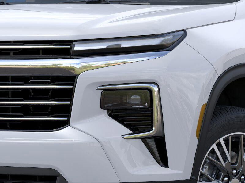 New 2025 Chevrolet Traverse FWD LTImage 10