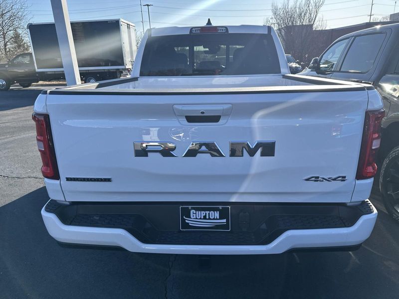 2025 RAM 1500 Big Horn Crew Cab 4x4 5