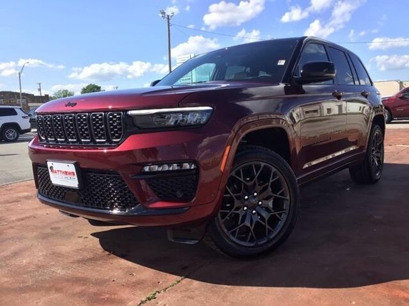 2025 Jeep Grand Cherokee Summit Reserve 4x4Image 23