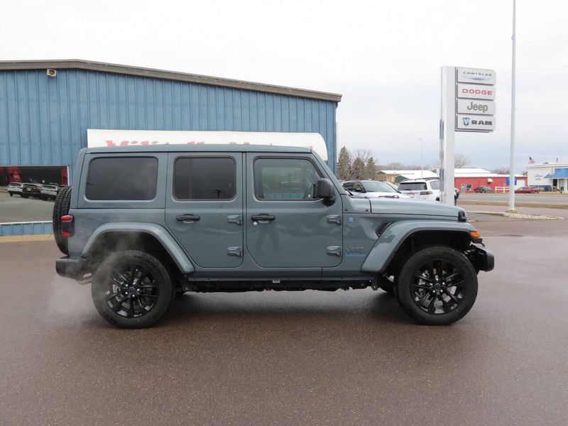 Used 2025 Jeep Wrangler 4xE Sahara 4x4 4dr SUVImage 1