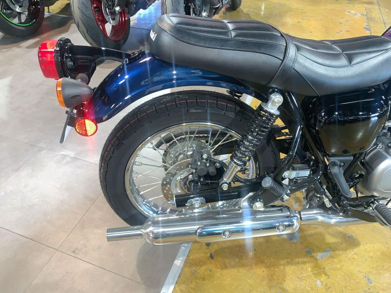 2025 Kawasaki W230 ABS Image 13