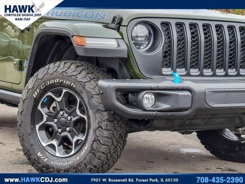 2023 Jeep Wrangler Rubicon 4xe photo 2
