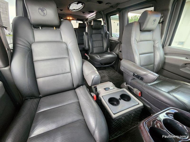 2011 Chevrolet Express 1500 Image 29