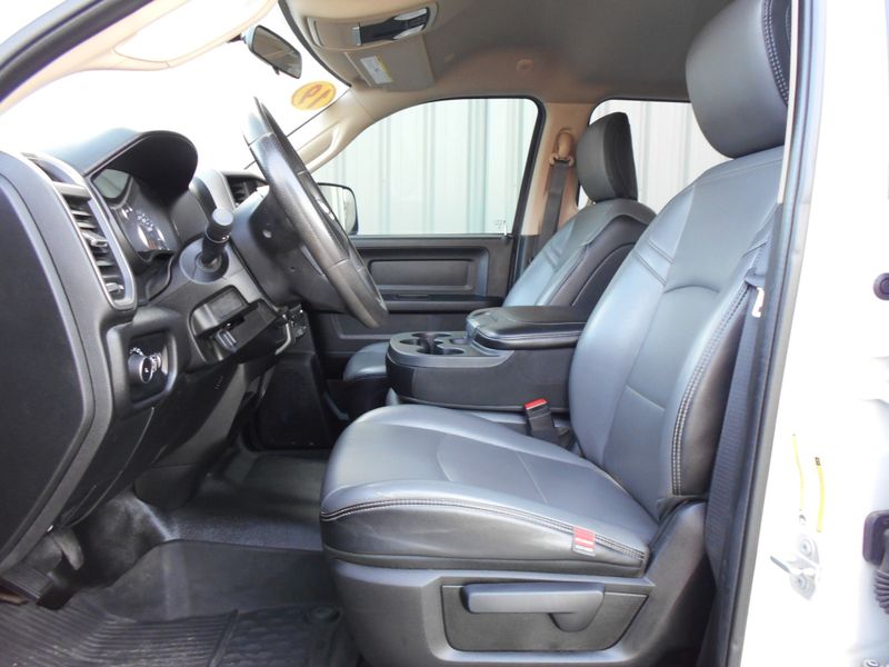2019 RAM 3500 TradesmanImage 6