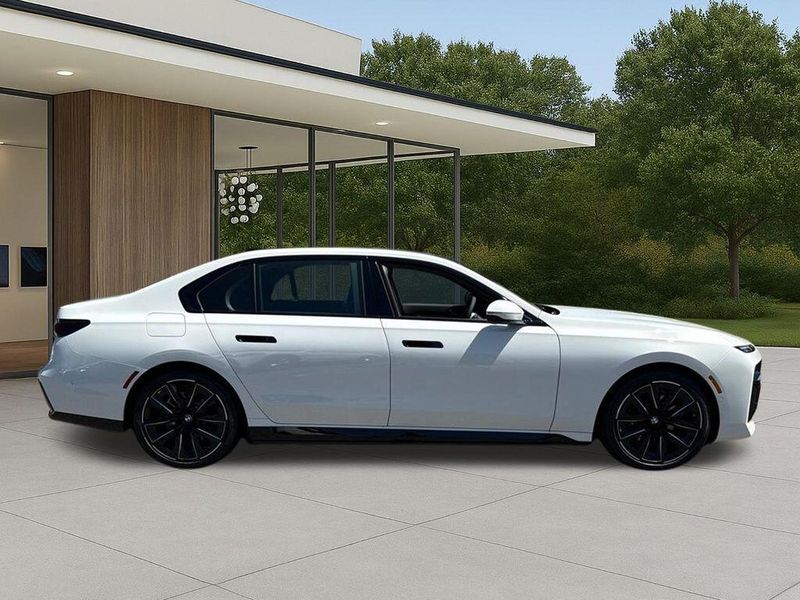 New 2026 BMW 7 Series 750e xDriveImage 7