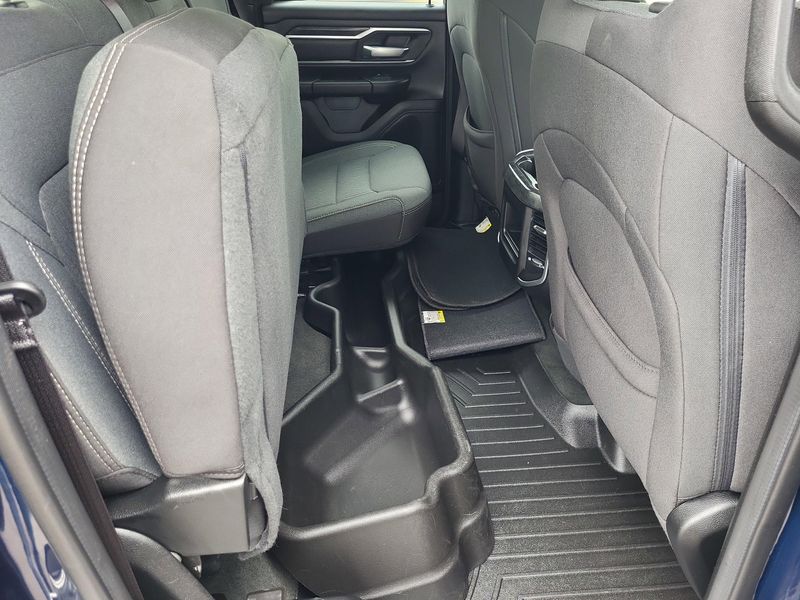 2022 Ram 1500 Big Horn photo 9