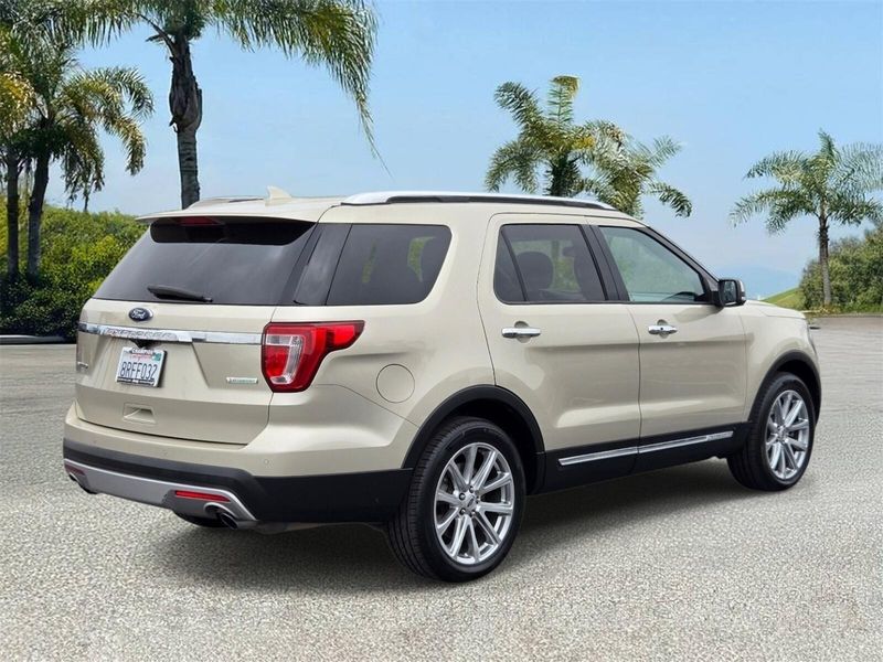 Used 2017 Ford Explorer Limited FWD
