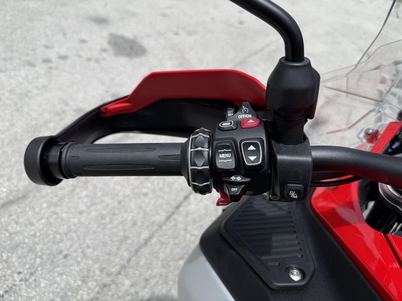 2025 BMW R 1300 GS Adventure
