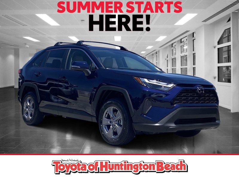 New 2025 Toyota RAV4 Hybrid XLEImage 1