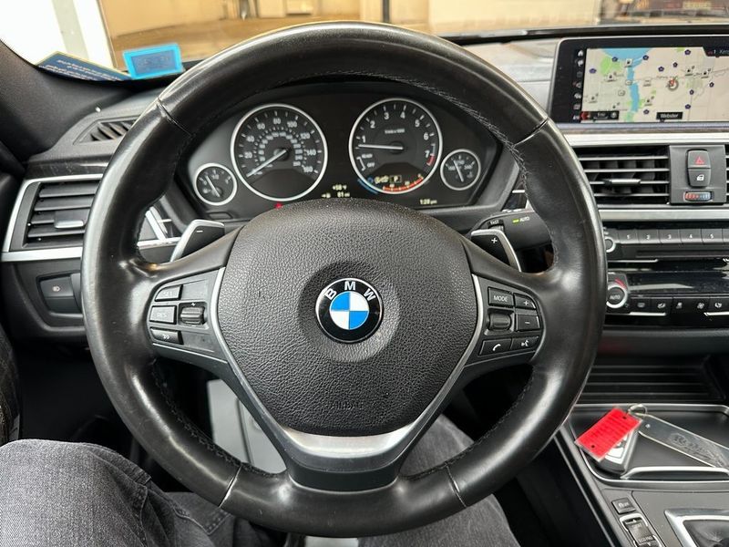 2018 BMW 340i xDriveImage 2