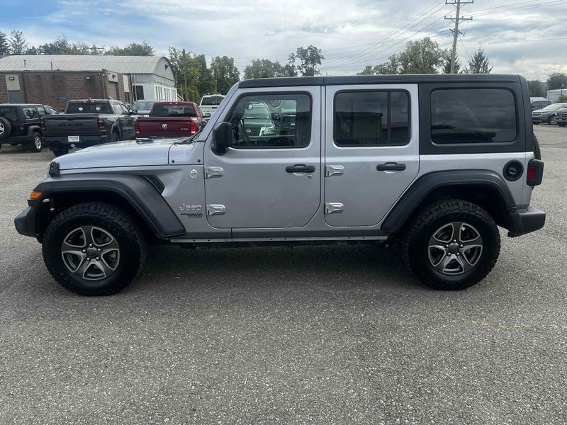 2018 Jeep Wrangler Unlimited Sport S photo 8