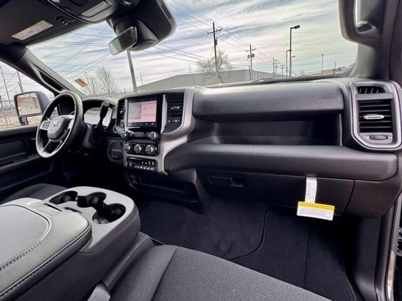 New 2026 RAM 2500 Black Express Crew Cab 4x4 8