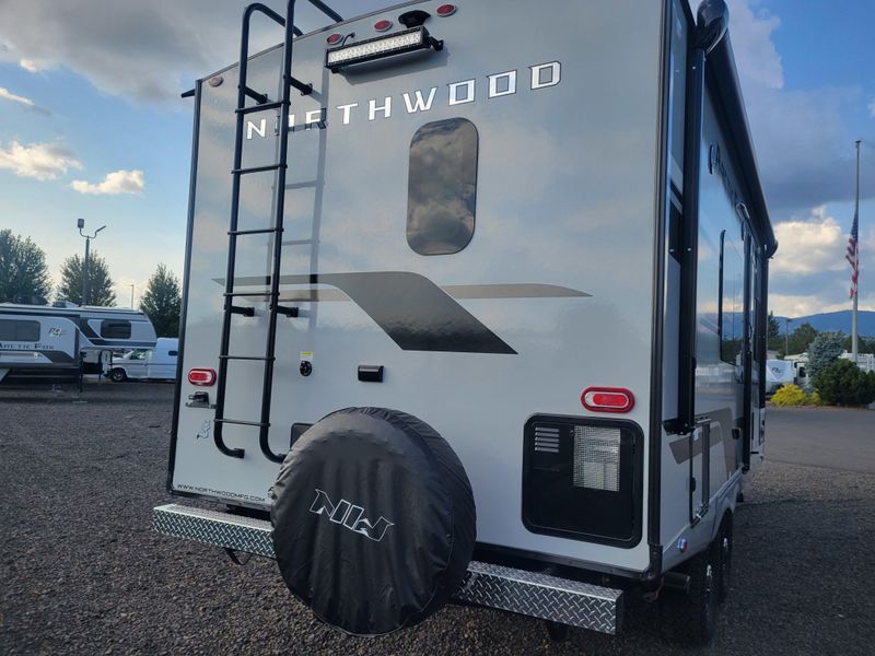 New 2026 ARCTIC FOX EDGE 22GT Image 4