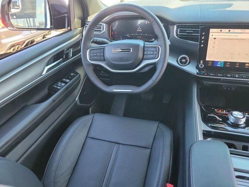 2026 Jeep Grand Wagoneer Limited Reserve 4x4