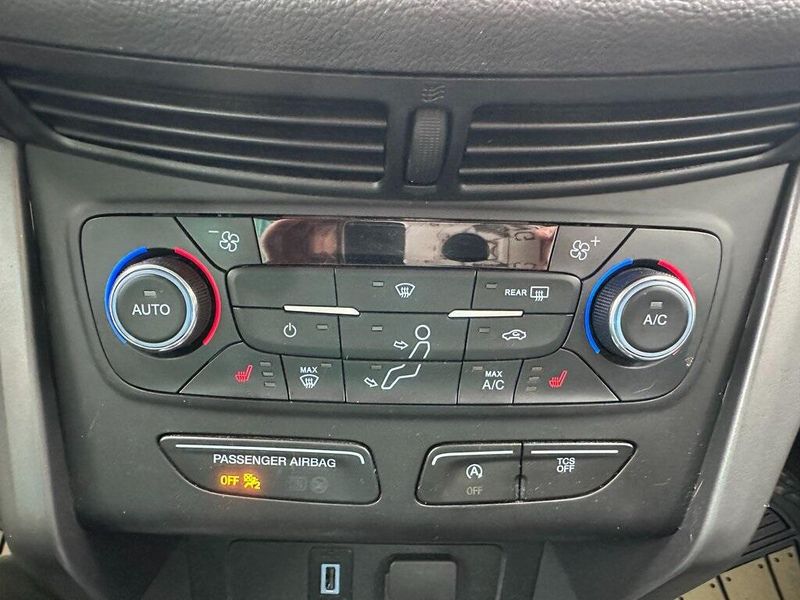 2017 Ford Escape SEImage 7