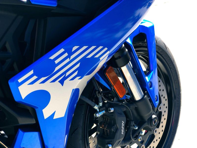 New 2026 Suzuki GSX-8R Image 27