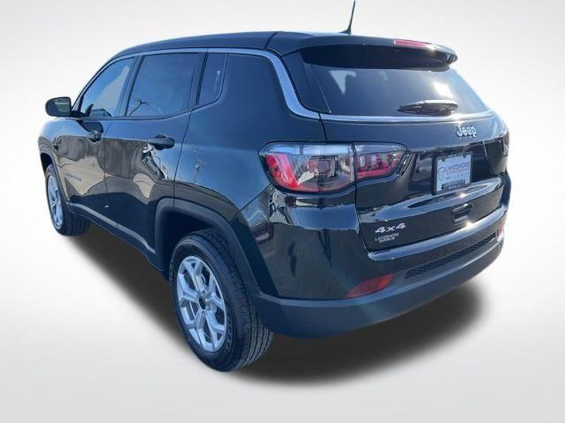 2025 Jeep Compass Sport 4x4