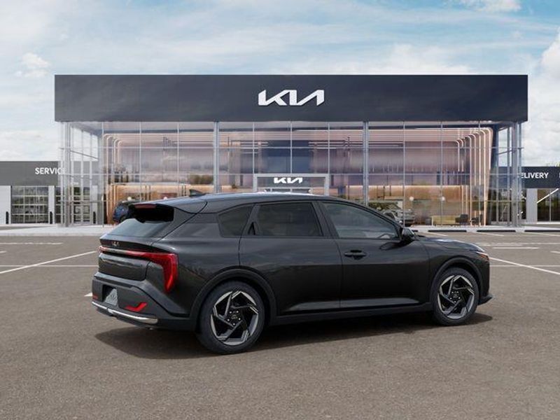 New 2026 Kia K4 EXImage 7