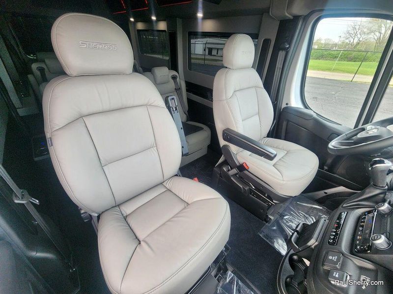 2024 RAM Promaster 2500 Slt+ Window Van High Roof 159
