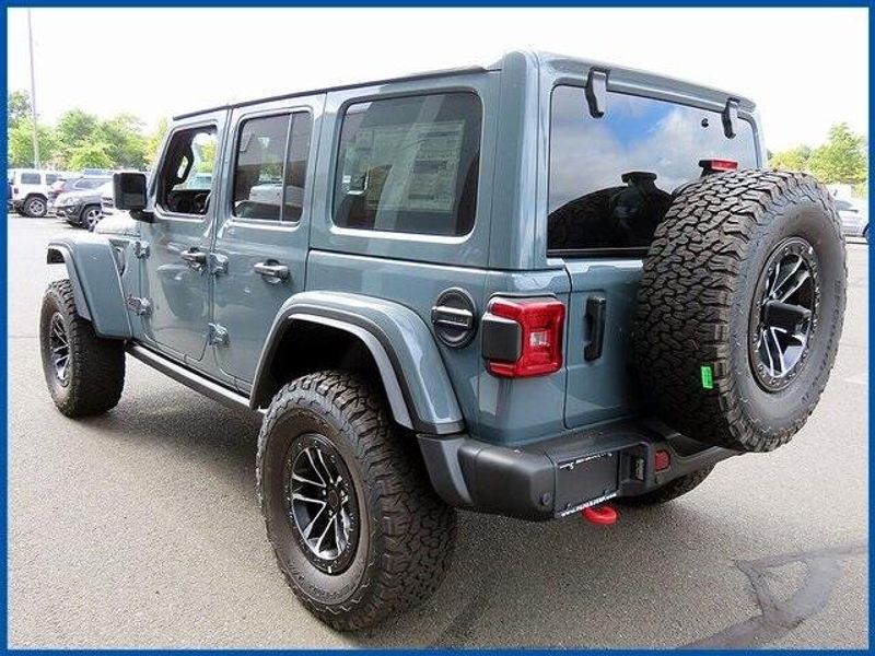 2024 Jeep Wrangler Rubicon XImage 5